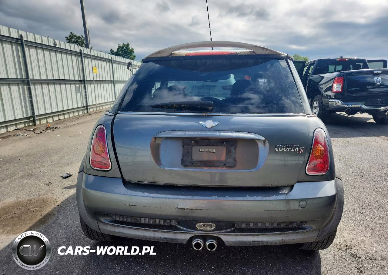 2002 Mini Cooper S VIN:WMWRE33422TD57464 - 6
