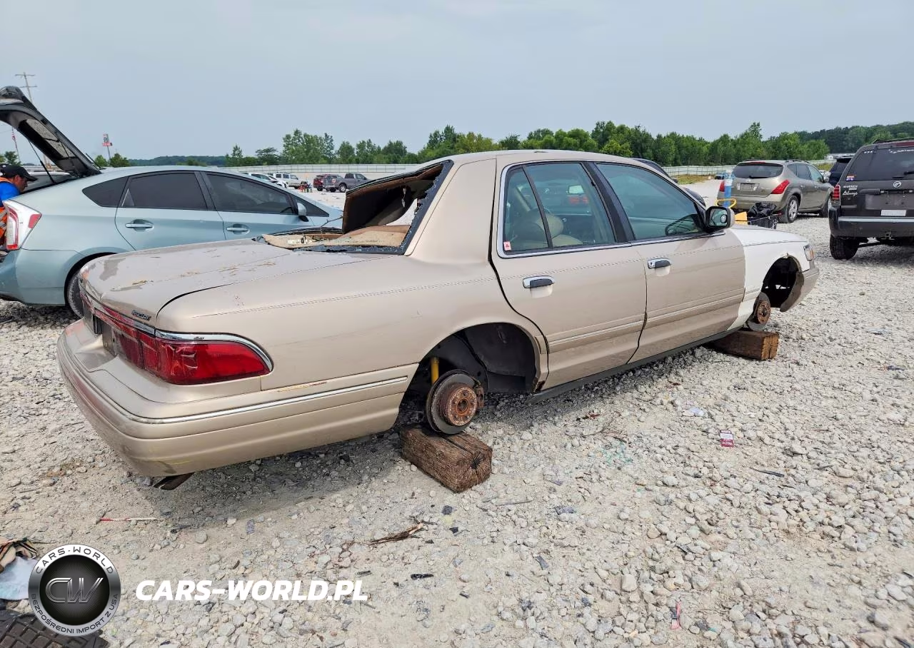 1997 Mercury Grand Marquis Ls VIN:2MELM75W6VX736519 - 3