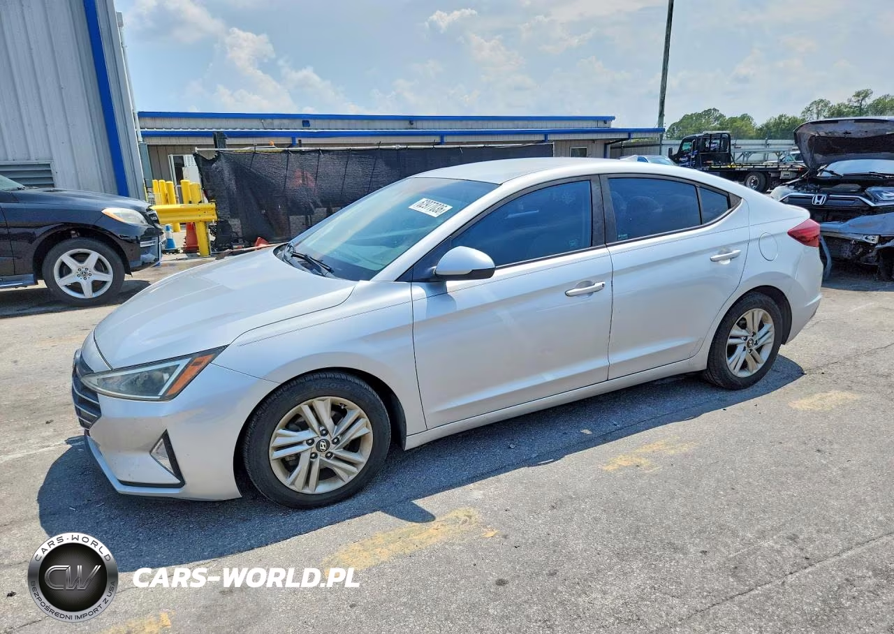 2019 Hyundai Elantra Sel