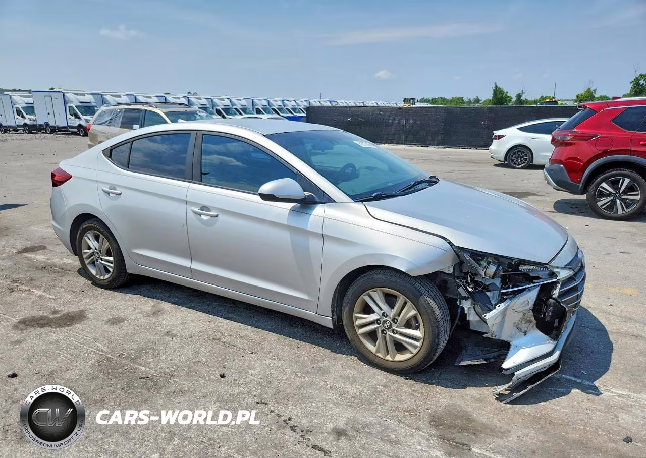 2019 Hyundai Elantra Sel VIN:5NPD84LF0KH454482 - 4