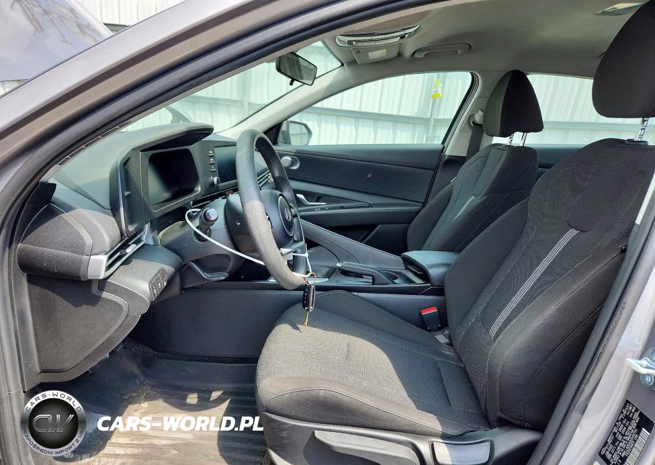 2025 Hyundai Elantra Se VIN:KMHLL4DGXSU049720 - 7