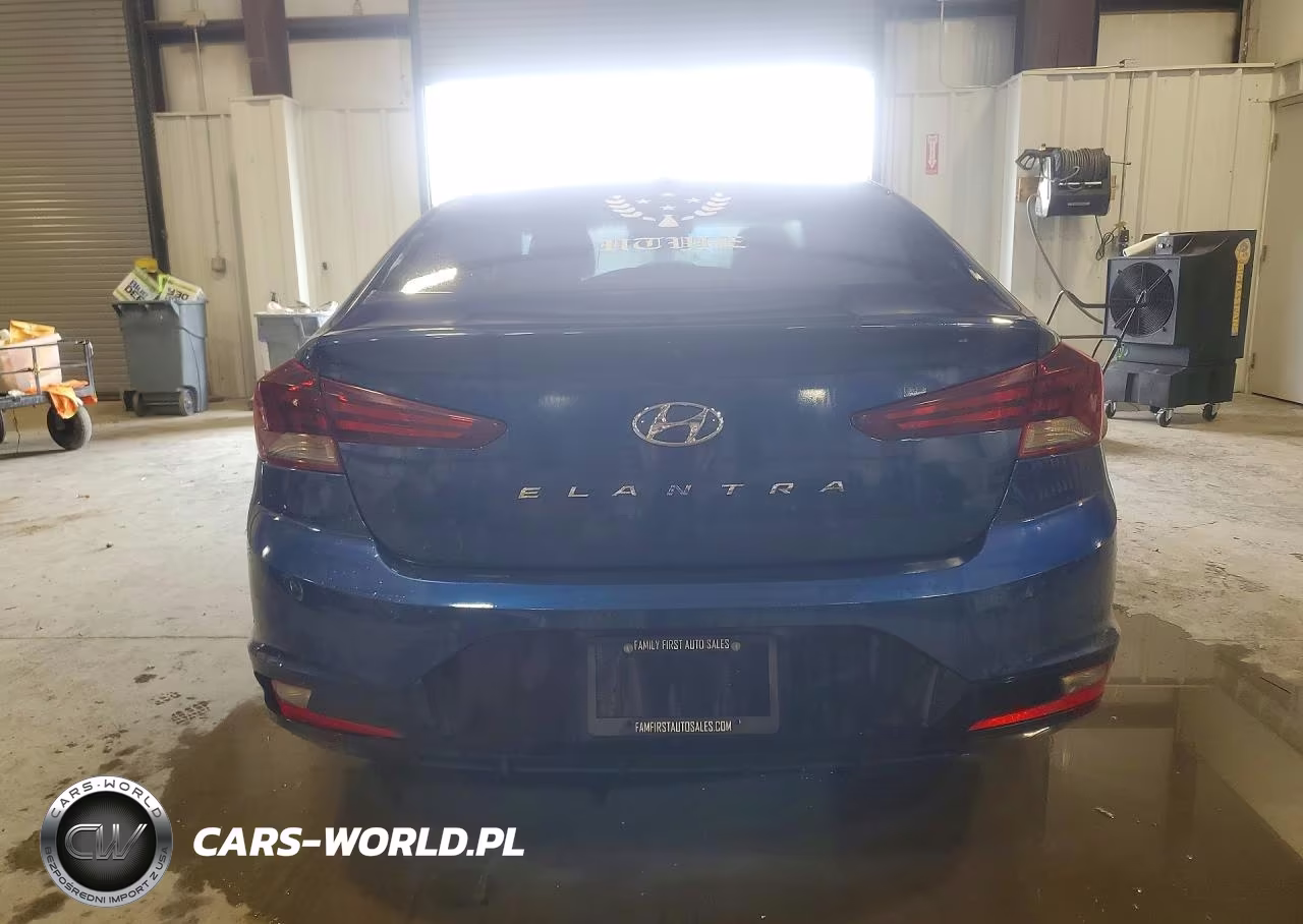 2020 Hyundai Elantra Sel VIN:5NPD84LFXLH624655 - 6