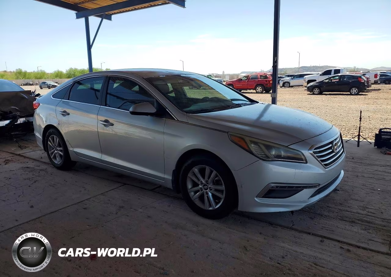 2015 Hyundai Sonata Se VIN:5NPE24AF8FH043555 - 4