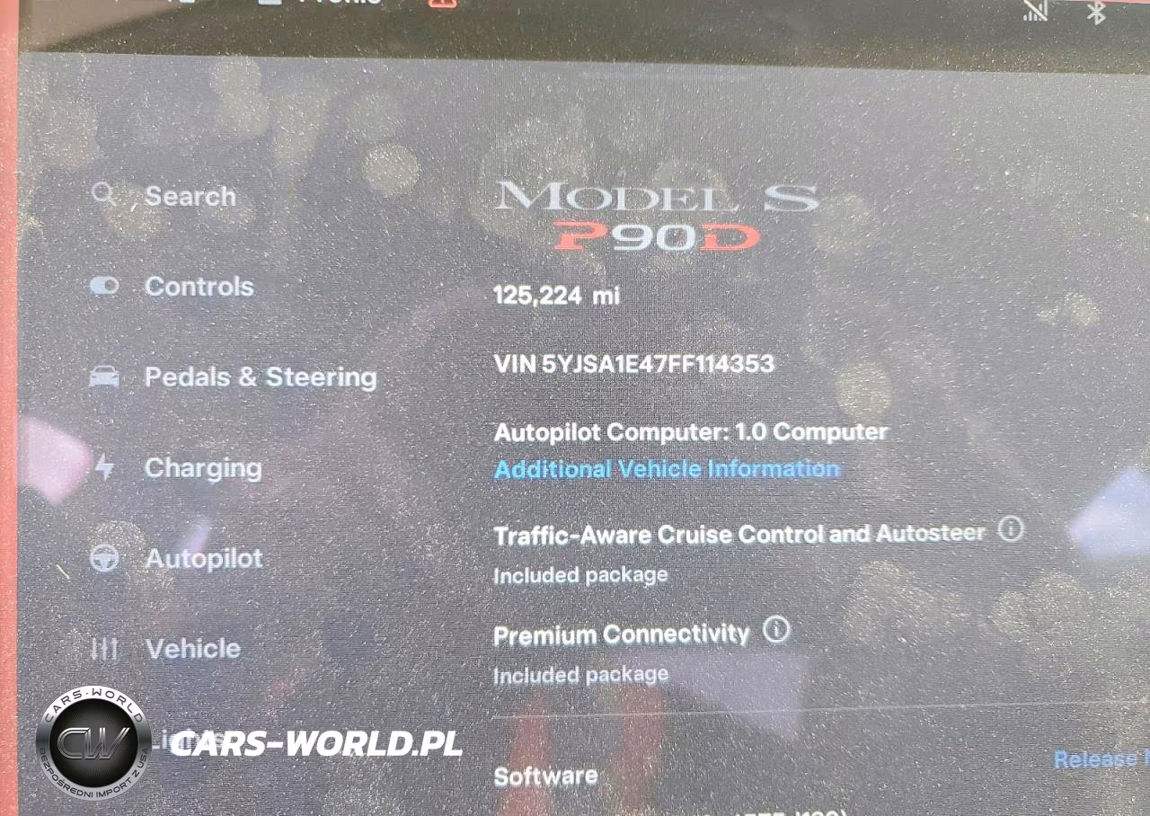 2015 Tesla Model S VIN:5YJSA1E47FF114353 - 9