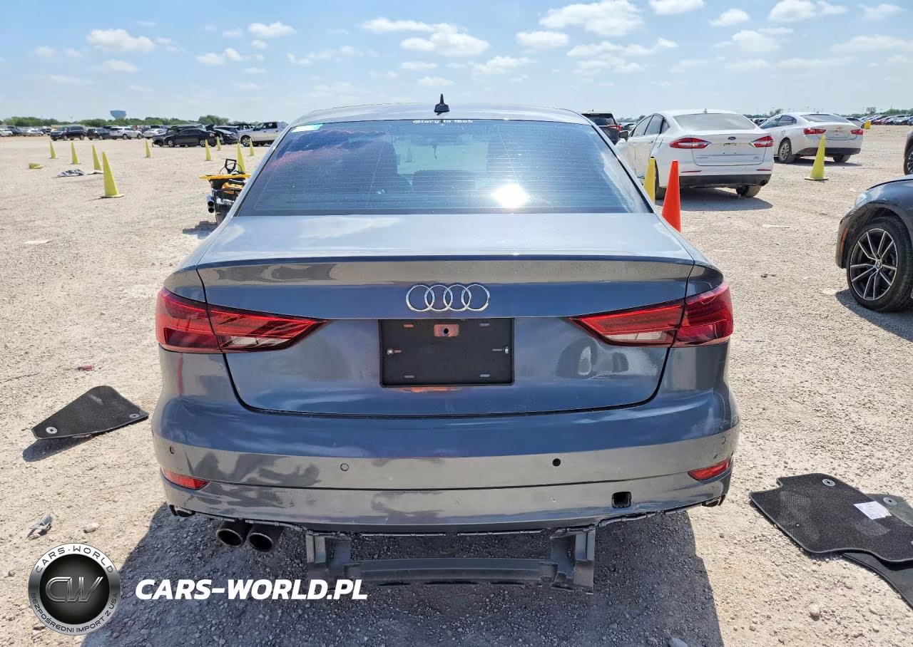 2018 Audi A3 Premium Plus VIN:WAUGUGFF3J1044994 - 6