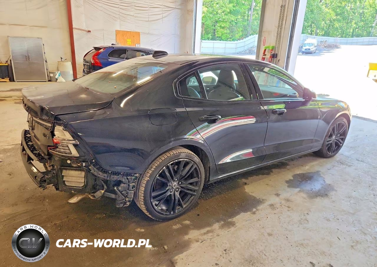 2024 Volvo S60 Plus VIN:7JRL12TH5RG294041 - 3