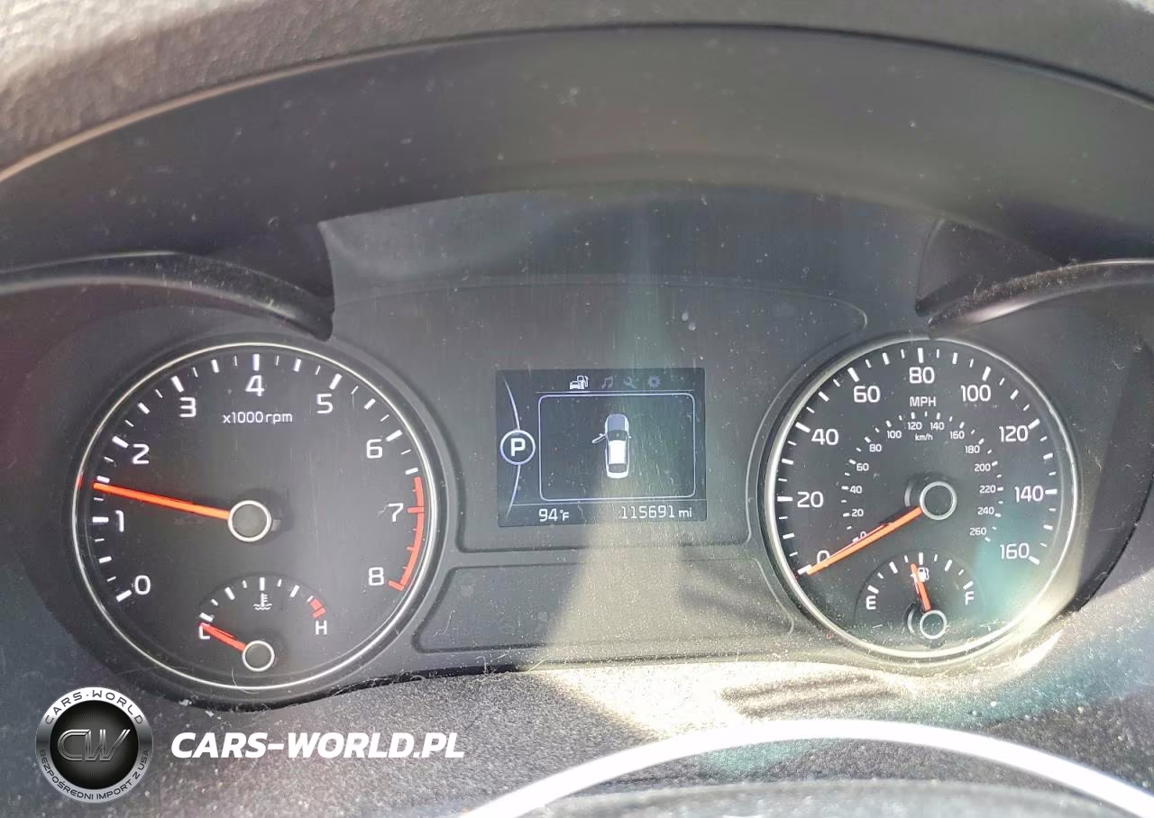 2018 Kia Optima Lx VIN:5XXGT4L32JG268731 - 9
