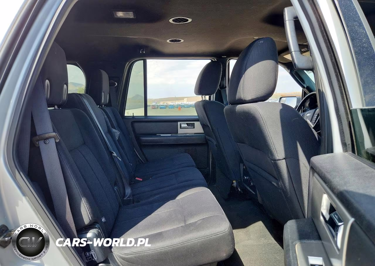 2017 Ford Expedition Xlt VIN:1FMJU1JT9HEA12309 - 10