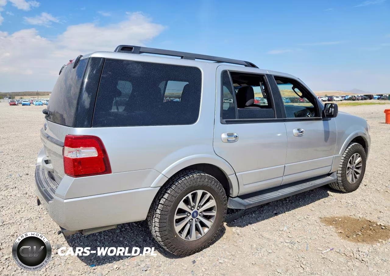 2017 Ford Expedition Xlt VIN:1FMJU1JT9HEA12309 - 3