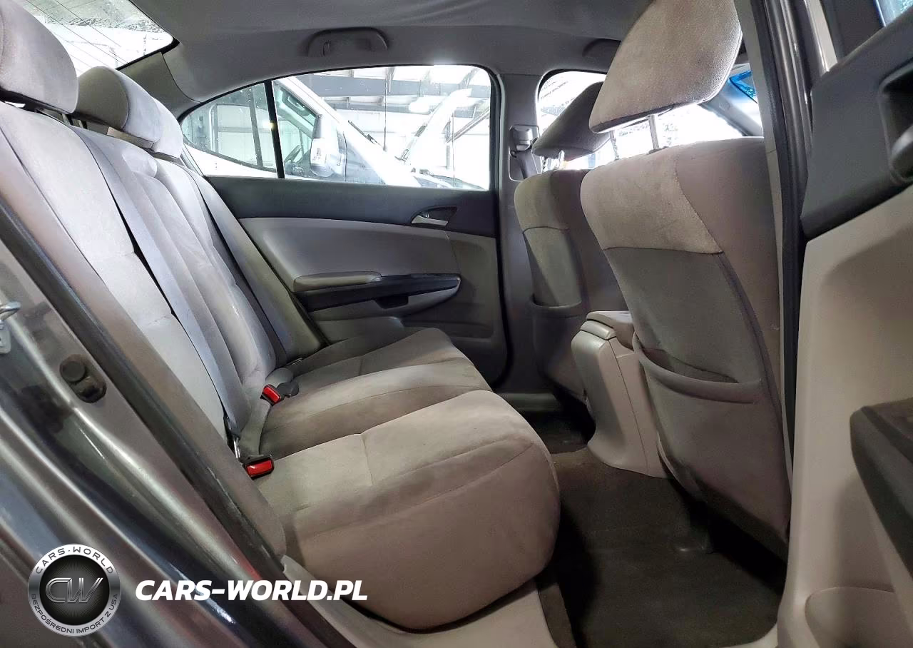 2010 Honda Accord Lx VIN:1HGCP2F33AA021170 - 10