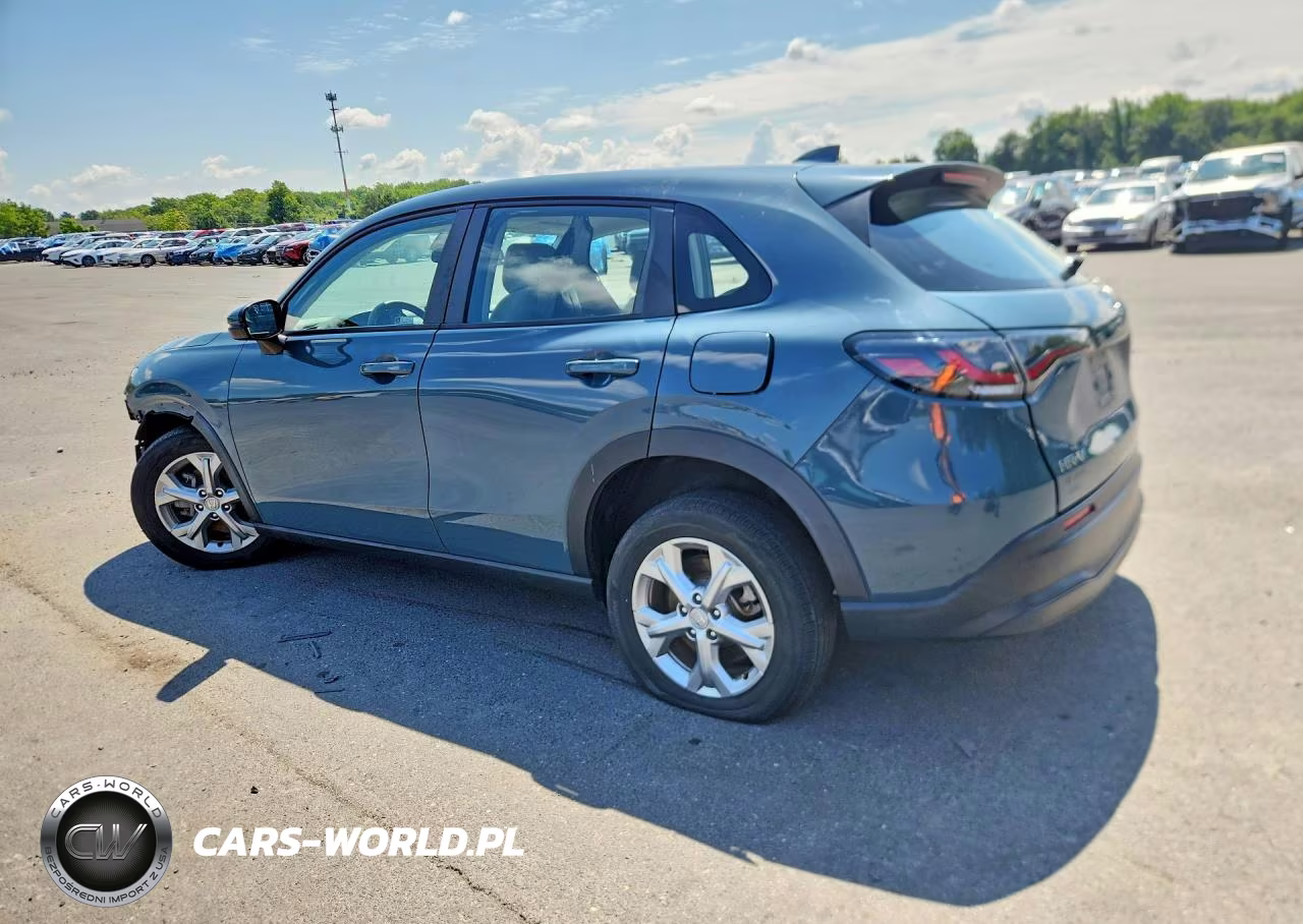 2023 Honda Hr-V Lx VIN:3CZRZ2H3XPM748280 - 2