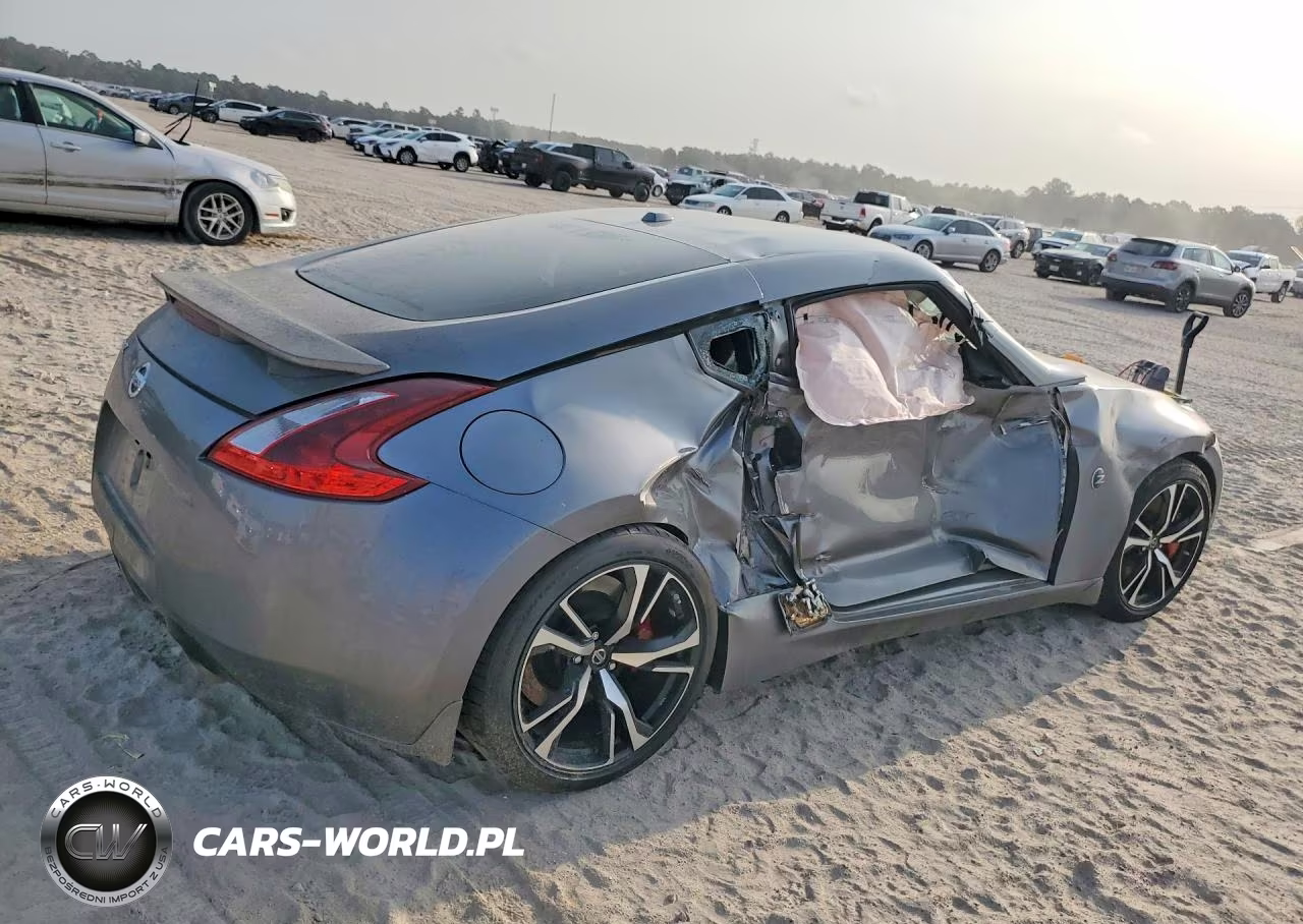 2019 Nissan 370Z Sport Touring VIN:JN1AZ4EHXKM422100 - 3