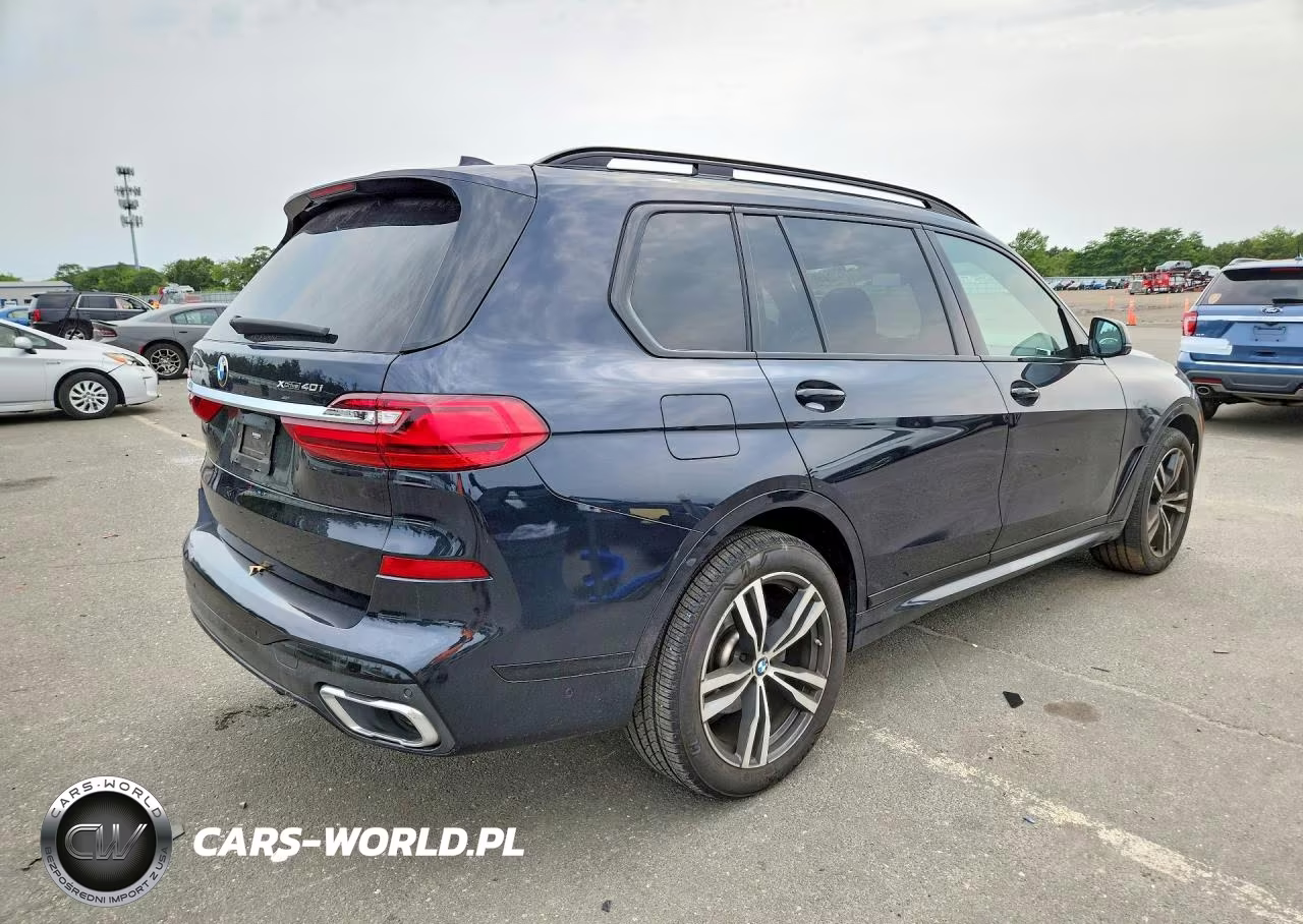 2022 BMW X7 xDrive40I VIN:5UXCW2C02N9K23354 - 3