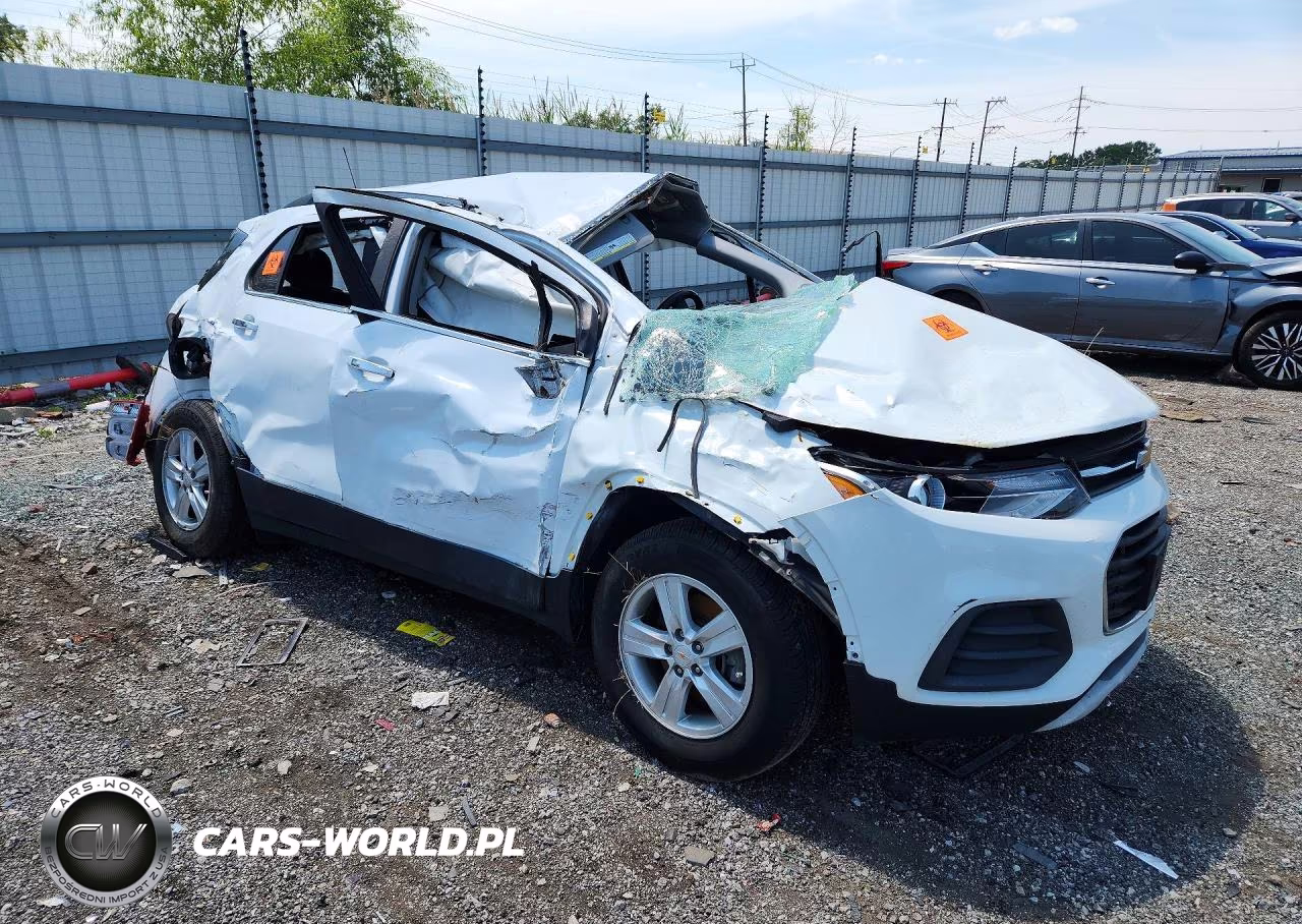 2020 Chevrolet Trax VIN:KL7CJLSBXLB019896 - 4