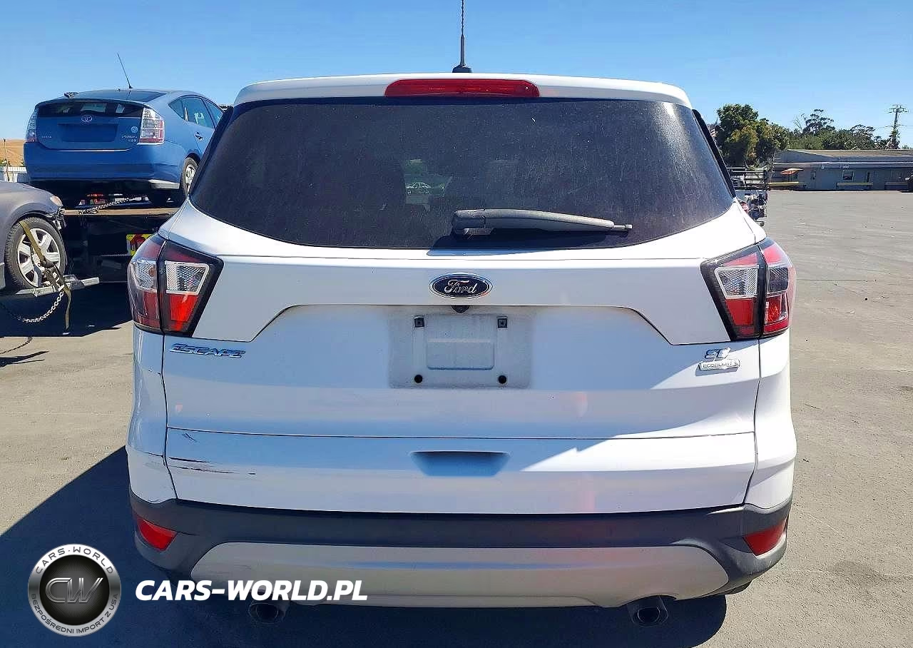2017 Ford Escape Se VIN:1FMCU0GD8HUD20578 - 6