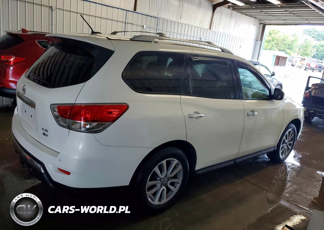 2013 Nissan Pathfinder S VIN:5N1AR2MM8DC600610 - 3