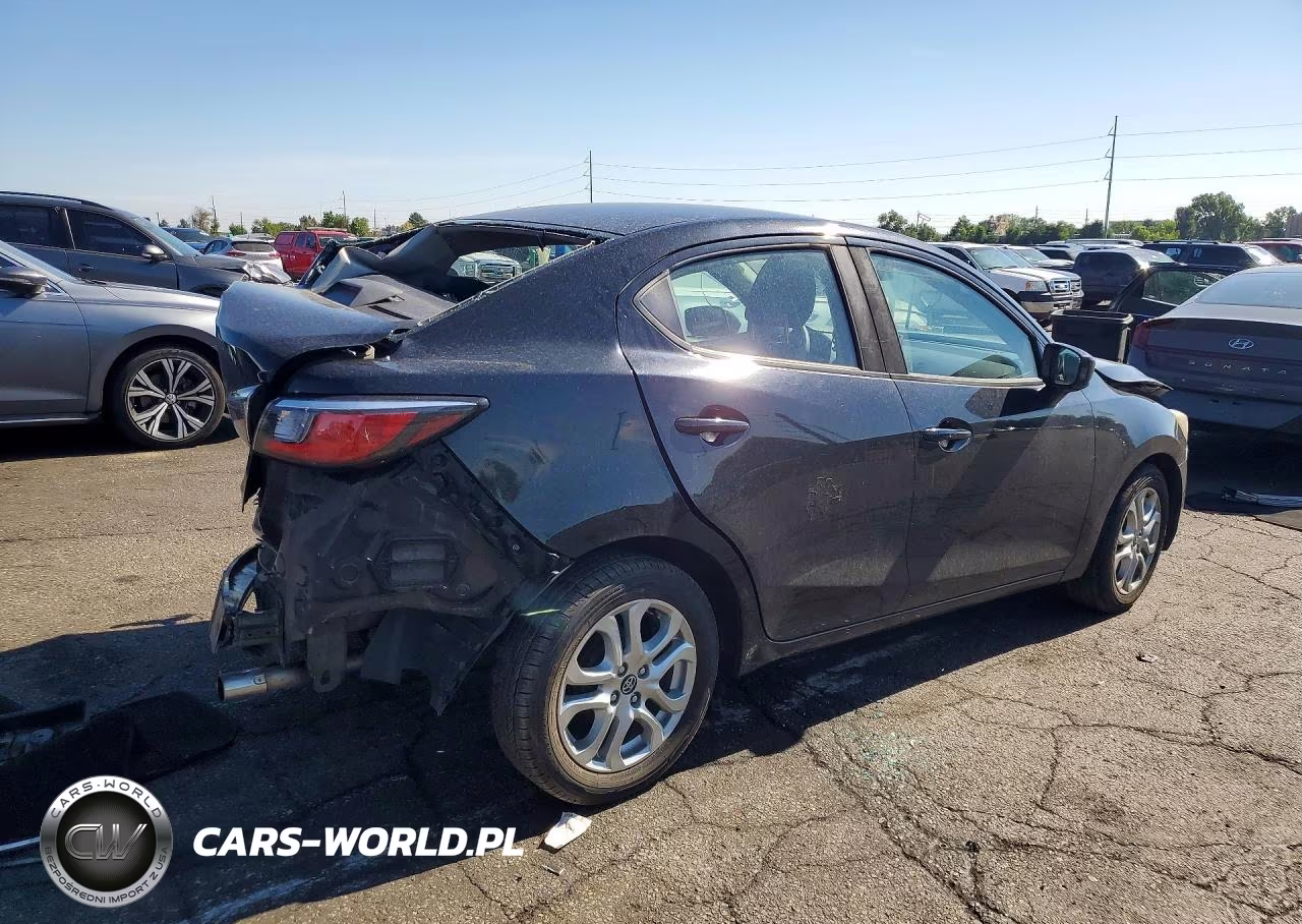 2017 Toyt Yaris VIN:3MYDLBYV0HY182547 - 3