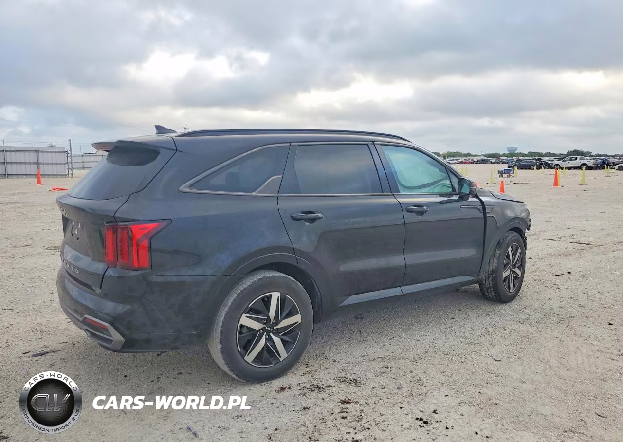2022 Kia Sorento S VIN:5XYRL4LC6NG081714 - 3