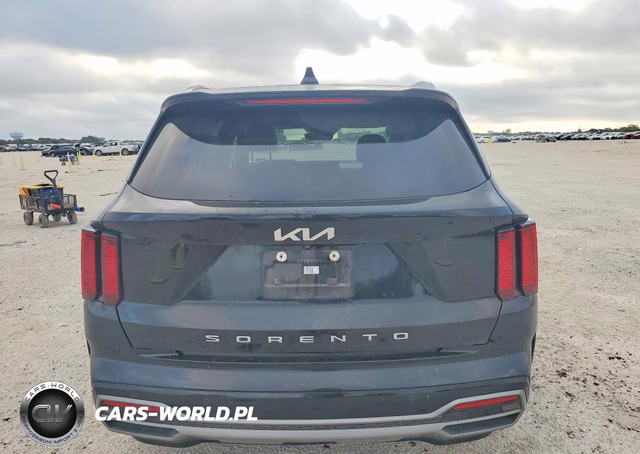 2022 Kia Sorento S VIN:5XYRL4LC6NG081714 - 6