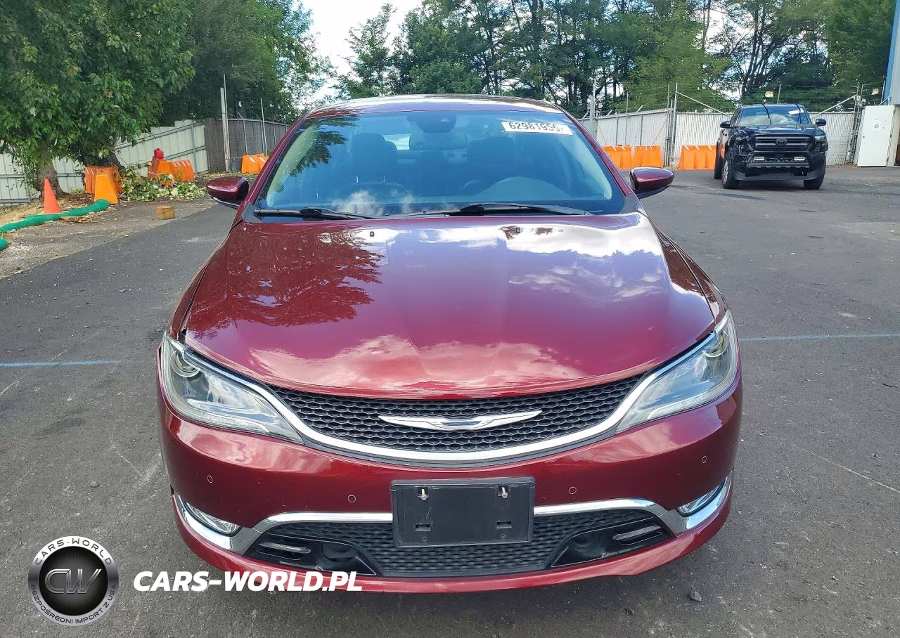 2015 Chrysler 200 C VIN:1C3CCCEG7FN551070 - 5