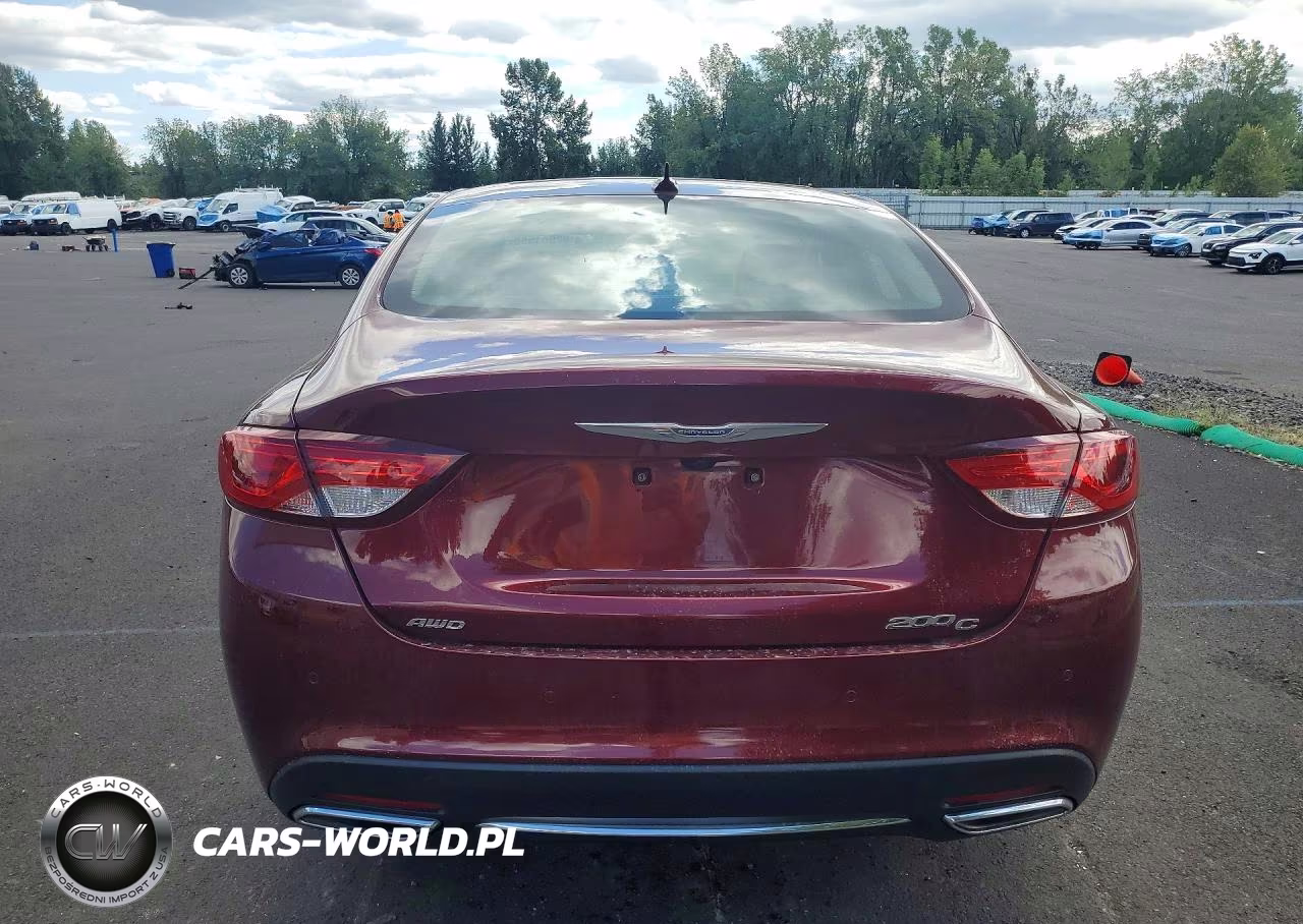 2015 Chrysler 200 C VIN:1C3CCCEG7FN551070 - 6