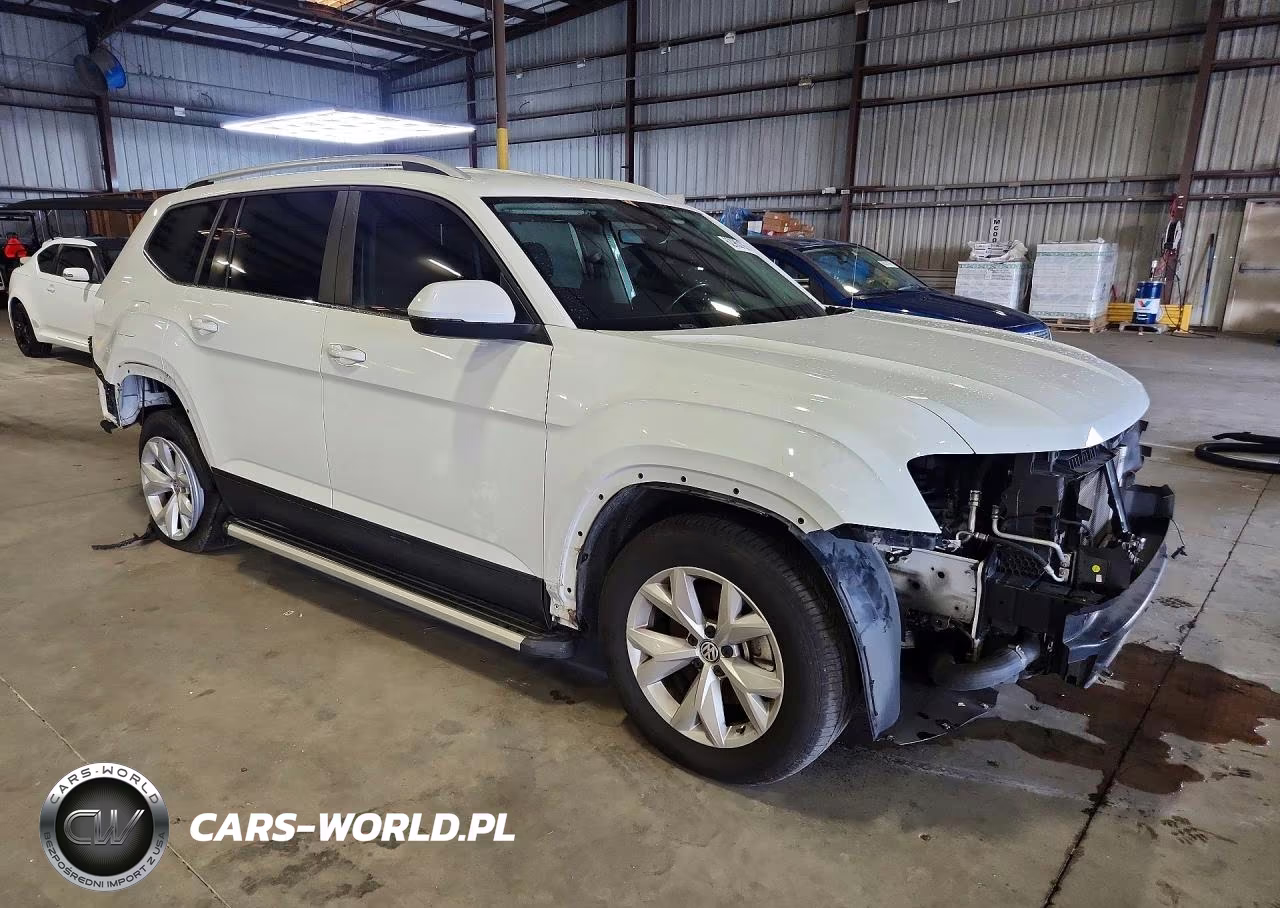 2018 Volkswagen Atlas Se VIN:1V2DP2CA4JC593096 - 4