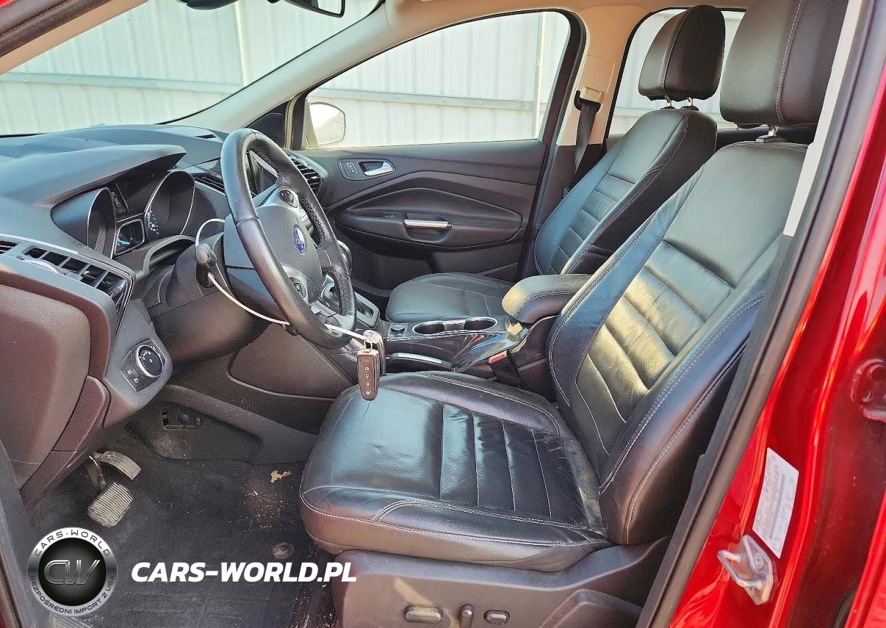 2016 Ford Escape Titanium VIN:1FMCU9J96GUA05561 - 7