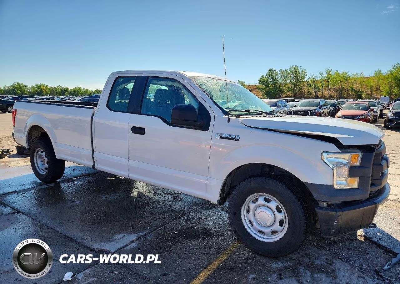 2017 Ford F150 Super Cab VIN:1FTEX1EF0HKD95527 - 4