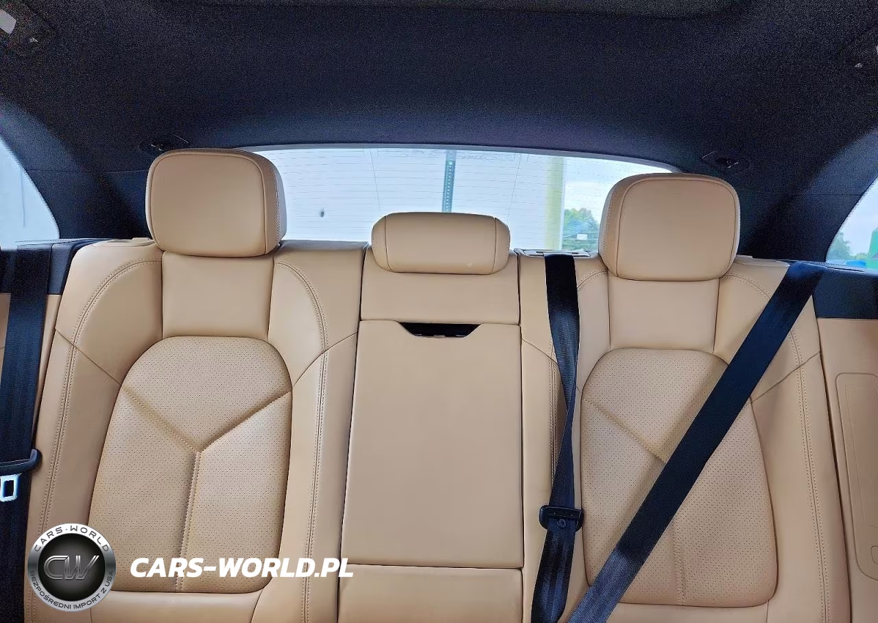2018 Porsche Macan VIN:WP1AA2A56JLB20844 - 10