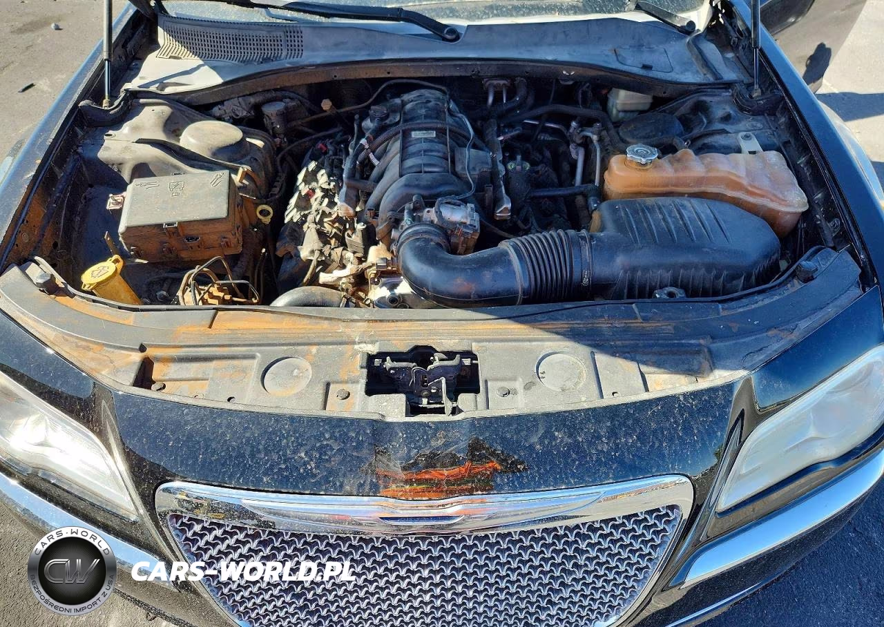 2013 Chrysler 300C VIN:2C3CCAET4DH675787 - 11