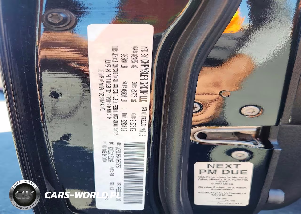 2013 Chrysler 300C VIN:2C3CCAET4DH675787 - 12