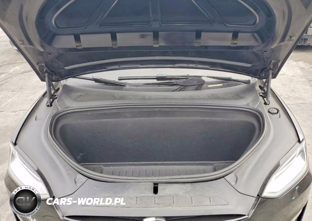 2022 Tesla Model X VIN:7SAXCAE51NF349793 - 11