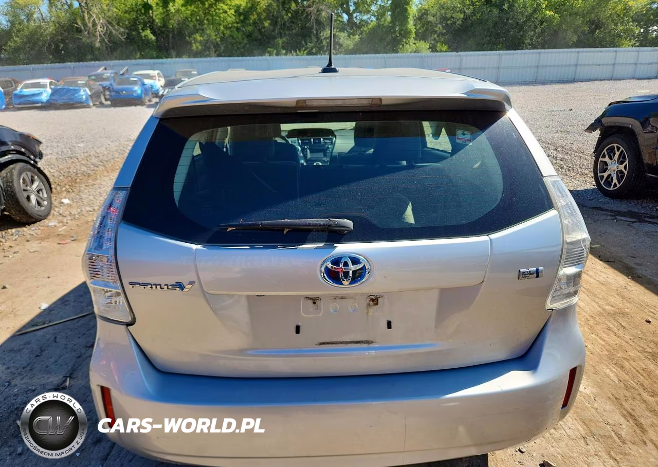 2012 Toyota Prius V Three VIN:JTDZN3EU8C3144999 - 6