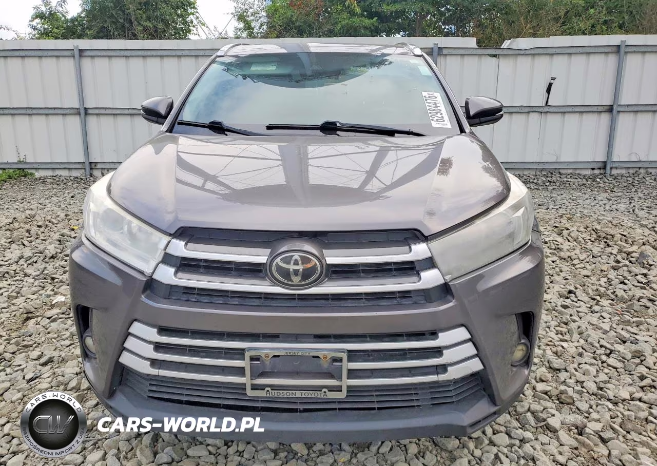 2017 Toyota Highlander Xle VIN:5TDJZRFH4HS415407 - 5