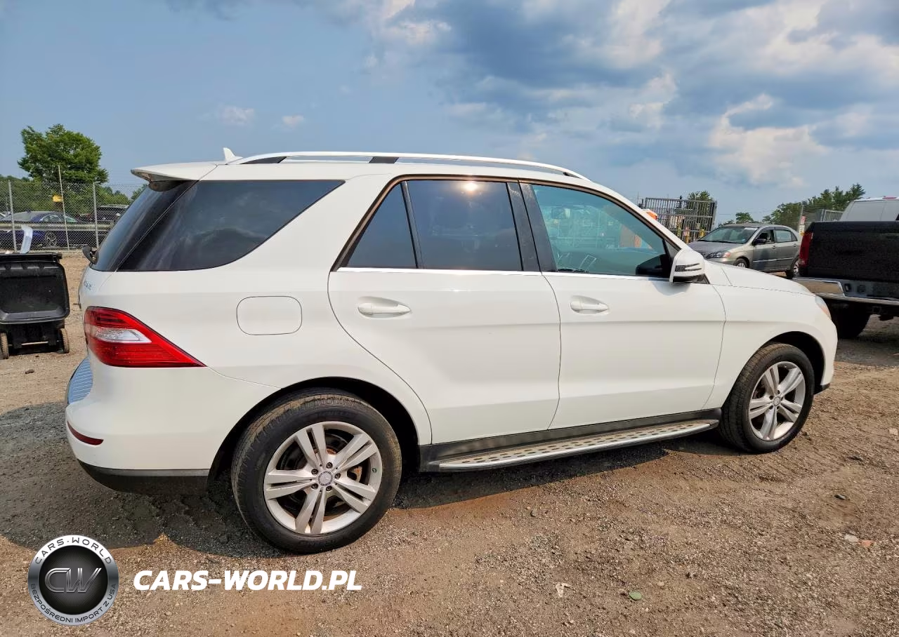 2014 Mercedes-Benz Ml 350 4Matic VIN:4JGDA5HB9EA313983 - 3