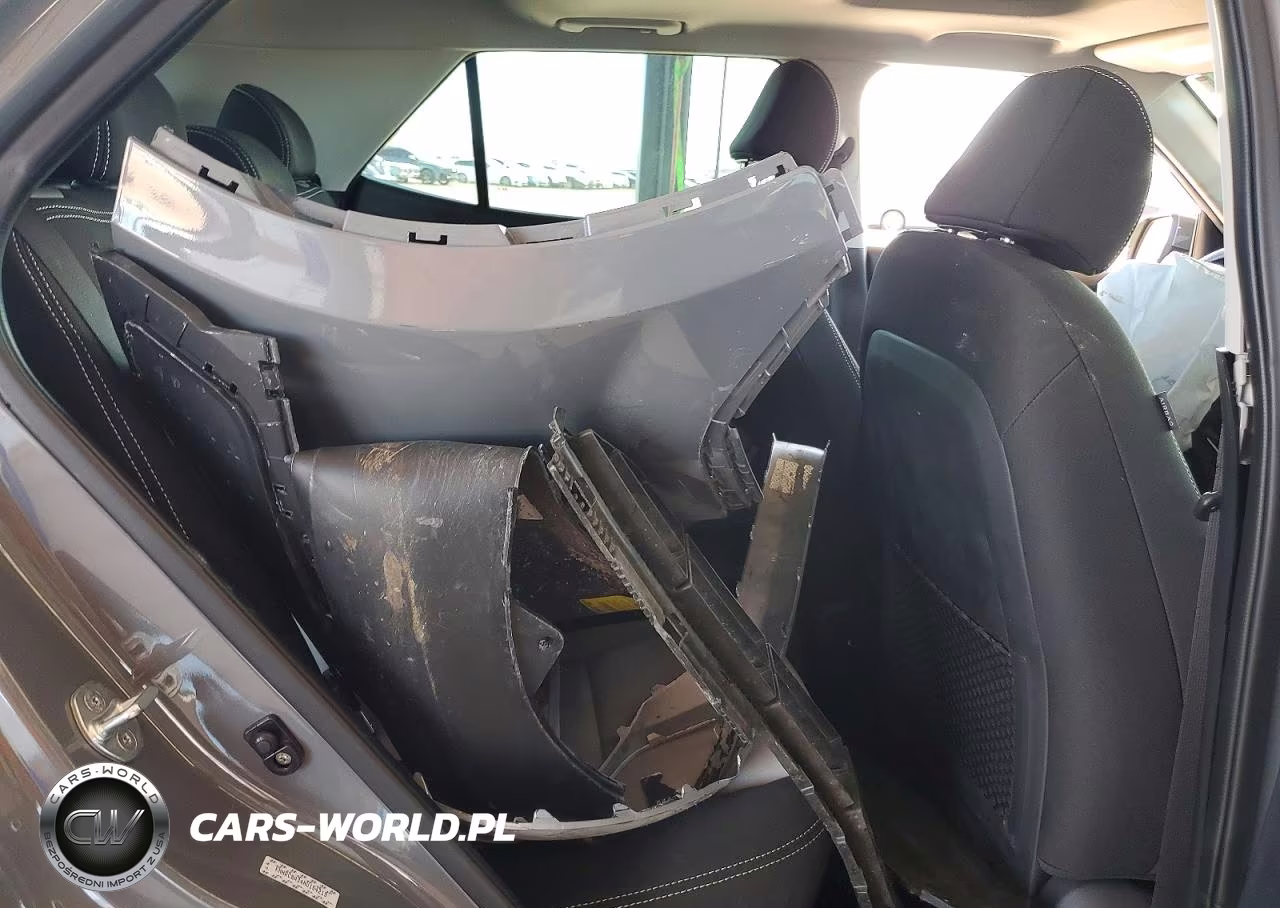 2022 Hyundai Venue Sel VIN:KMHRC8A34NU154213 - 10