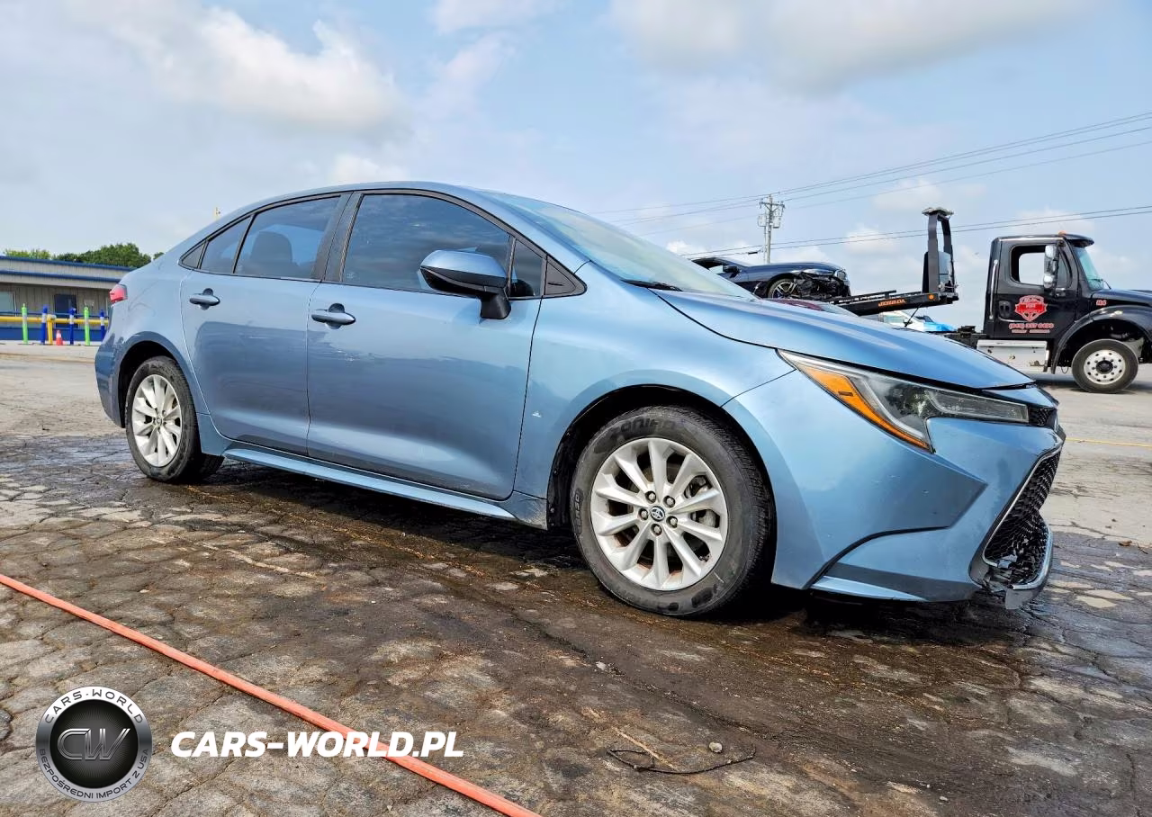 2020 Toyota Corolla Le VIN:5YFHPRAE4LP009713 - 4