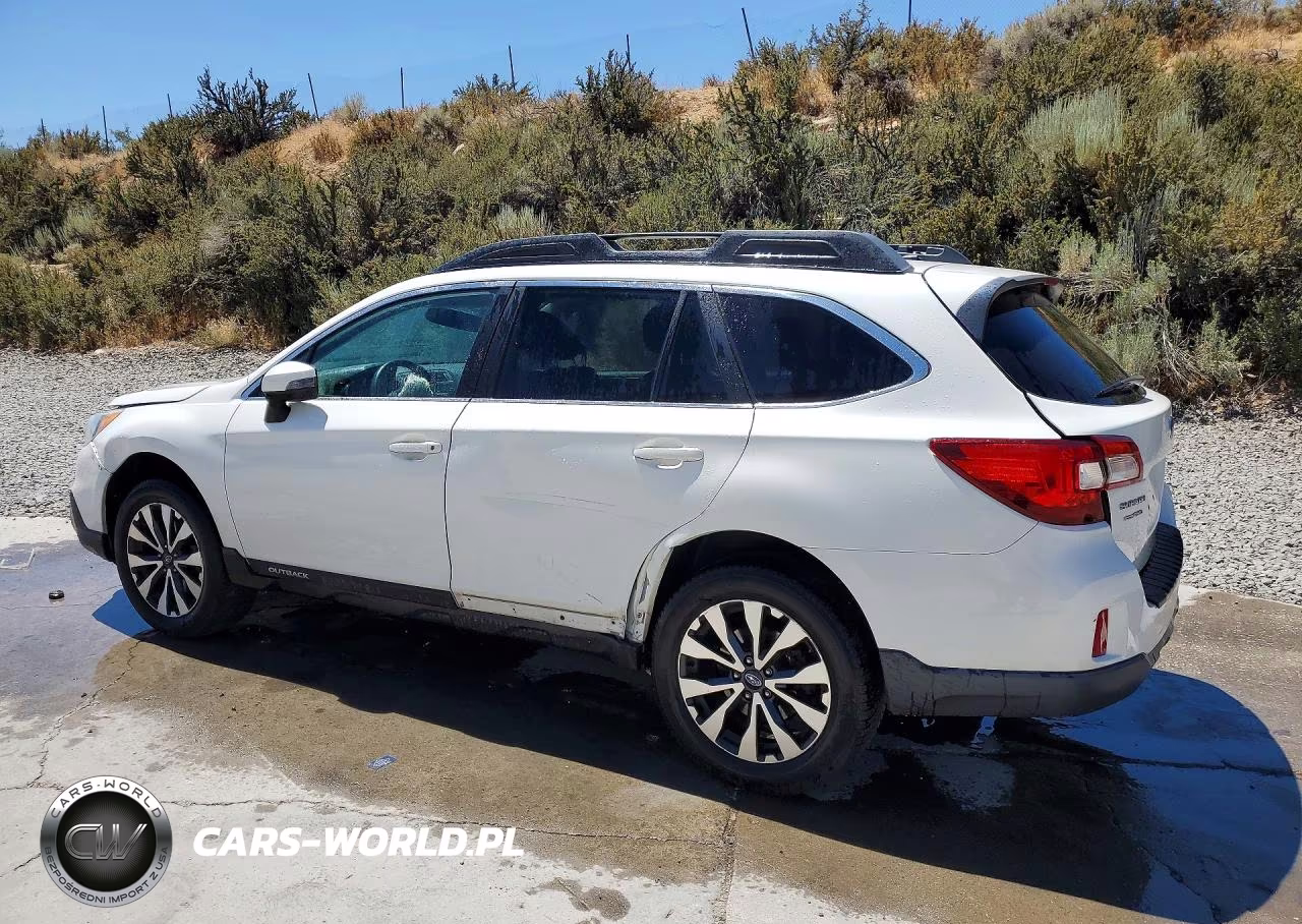 2015 Subaru Outback 3.6R Limited VIN:4S4BSENC6F3282022 - 2