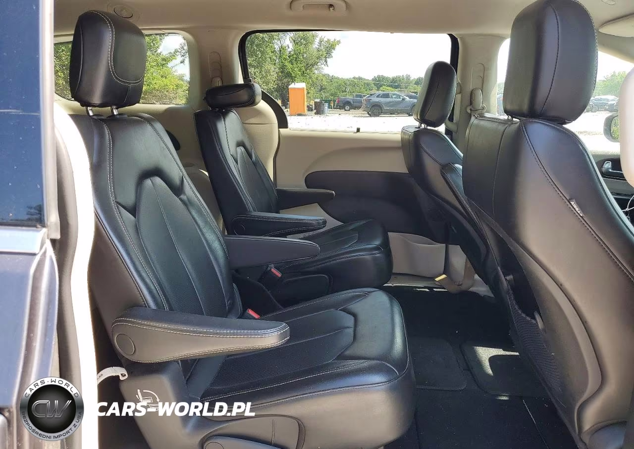 2020 Chrysler Voyager Lxi VIN:2C4RC1DG3LR176174 - 11