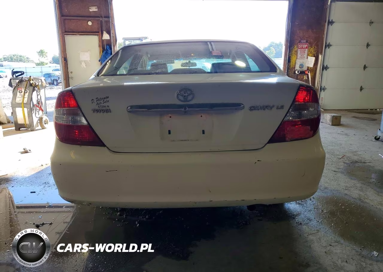 2002 Toyota Camry Le VIN:4T1BE32K42U038266 - 6