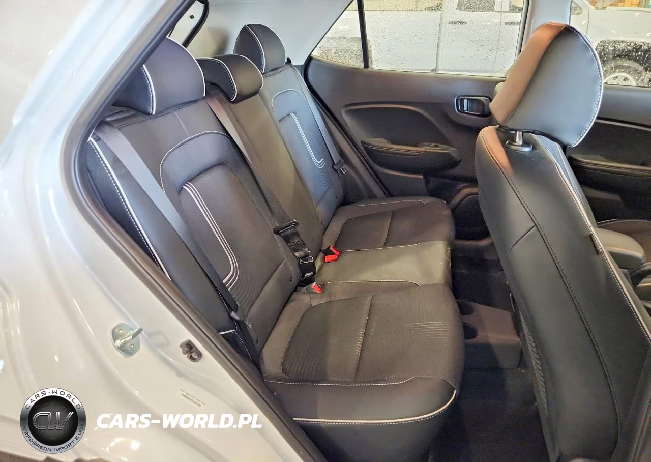 2025 Hyundai Venue Limited VIN:KMHRC8A35SU361205 - 11