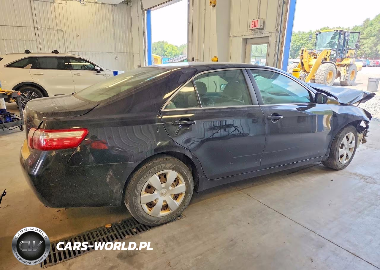 2007 Toyota Camry Le VIN:4T1BE46K97U683177 - 3