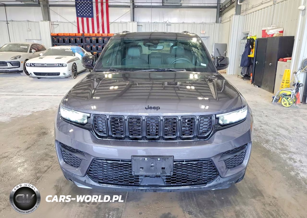 2023 Jeep Grand Cherokee Laredo VIN:1C4RJHAG3PC598950 - 5