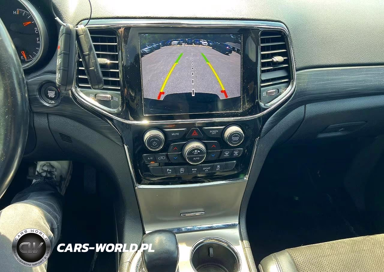 2021 Jeep Grand Cherokee Laredo VIN:1C4RJFAGXMC581014 - 9