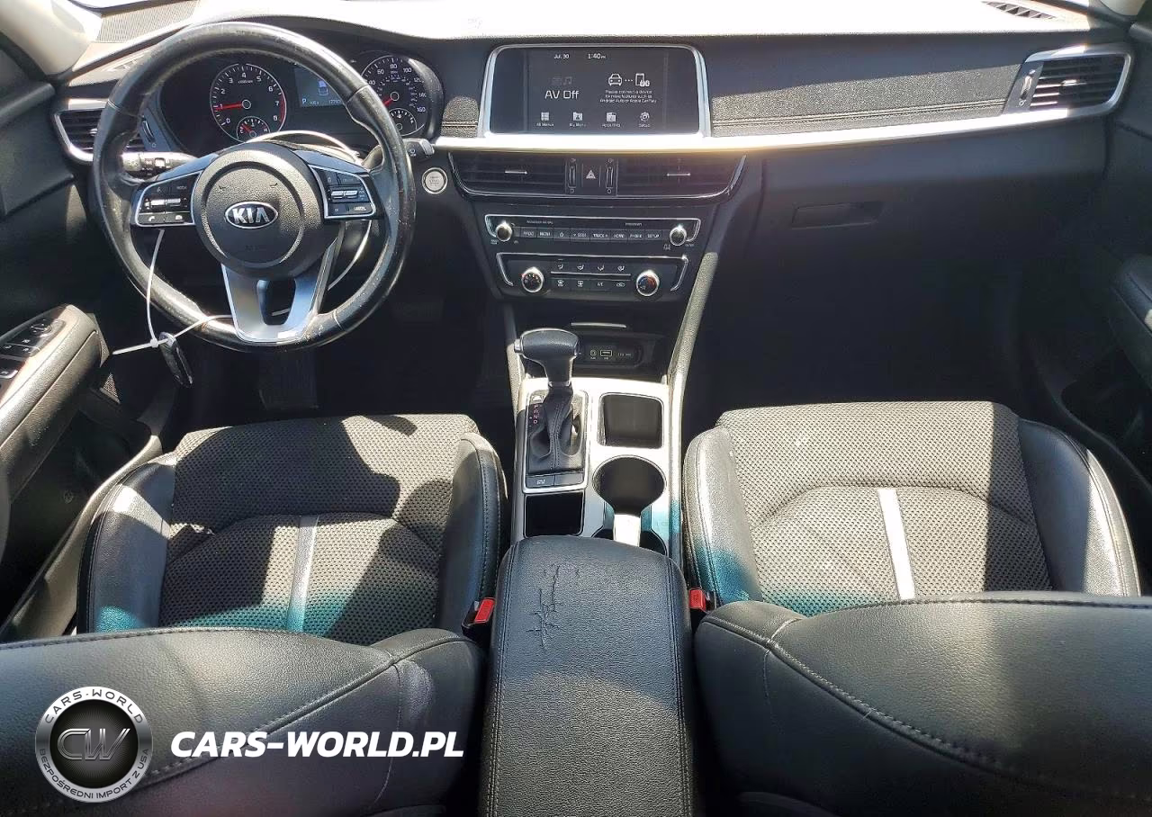 2020 Kia Optima S VIN:5XXGT4L31LG410943 - 8