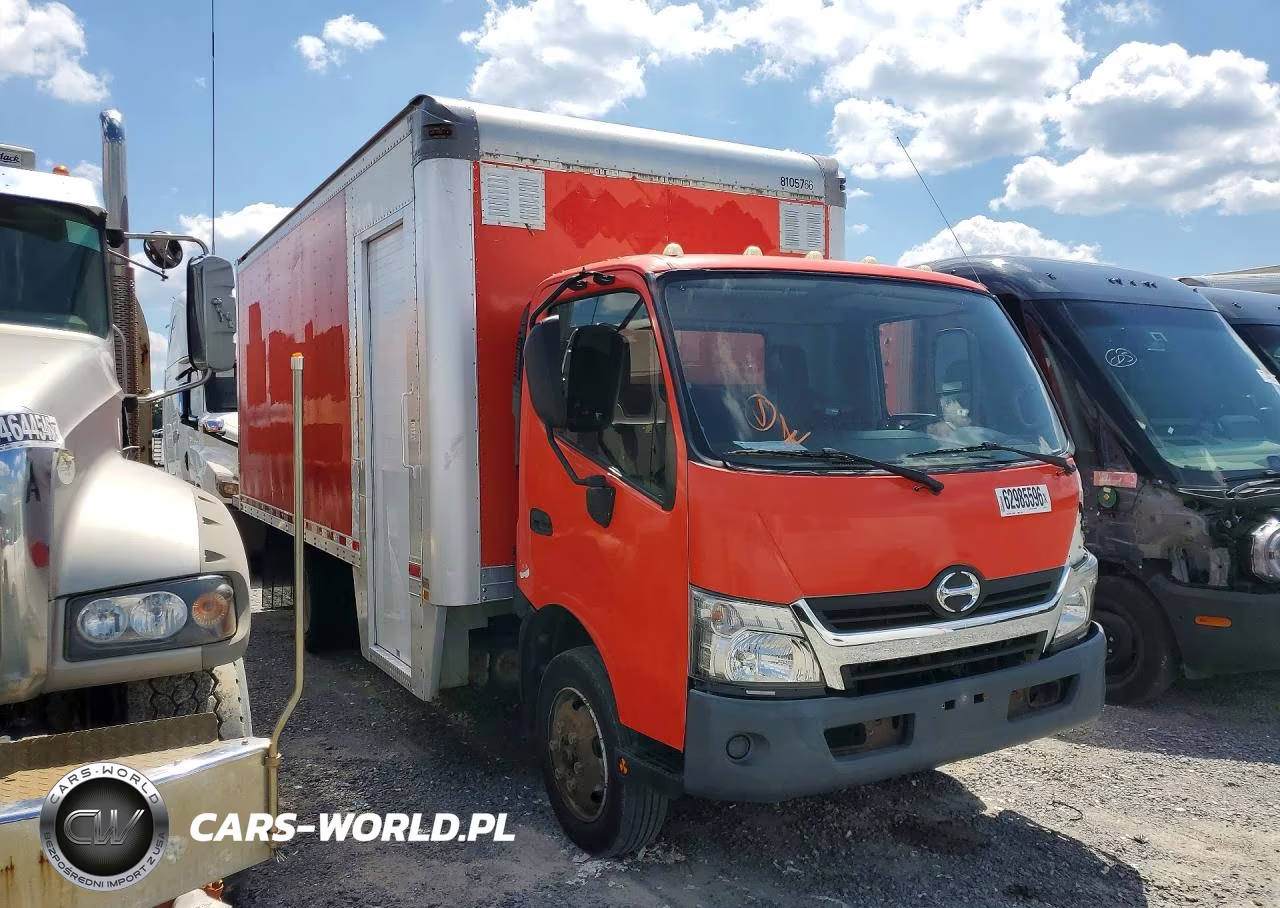 2017 Hino 195 Box Truck VIN:JHHSDM2H6HK005787 - 4