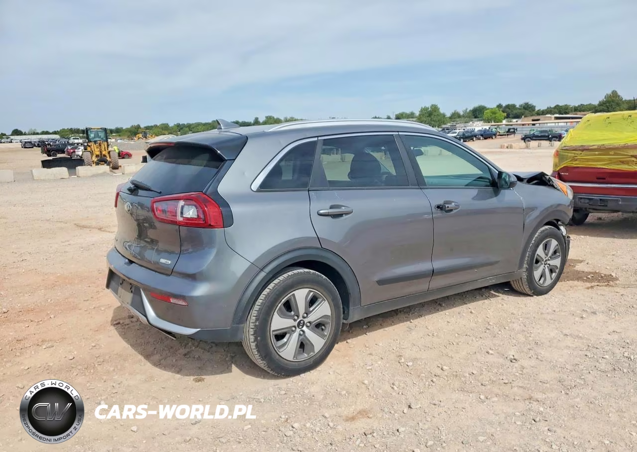 2018 Kia Niro Lx VIN:KNDCB3LC0J5179109 - 3