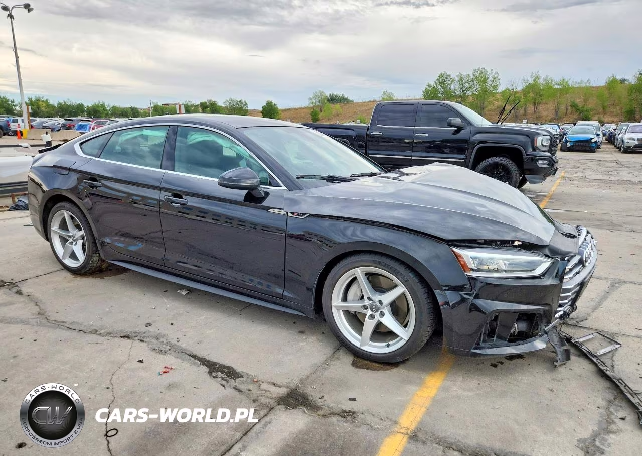 2018 Audi A5 Premium Plus S-Line VIN:WAUENCF54JA092976 - 4
