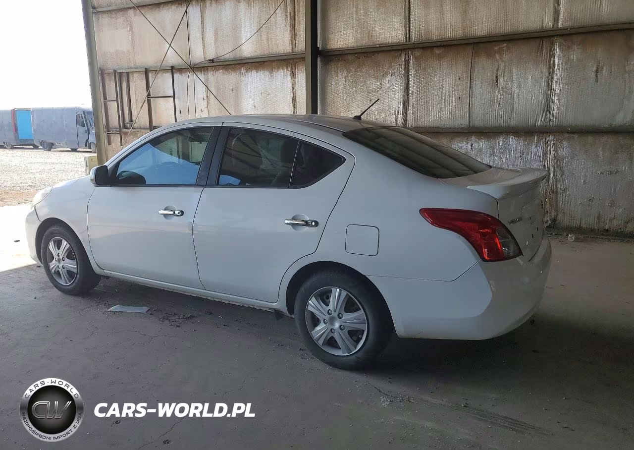 2013 Nissan Versa 1.6 S VIN:3N1CN7AP6DL884203 - 2
