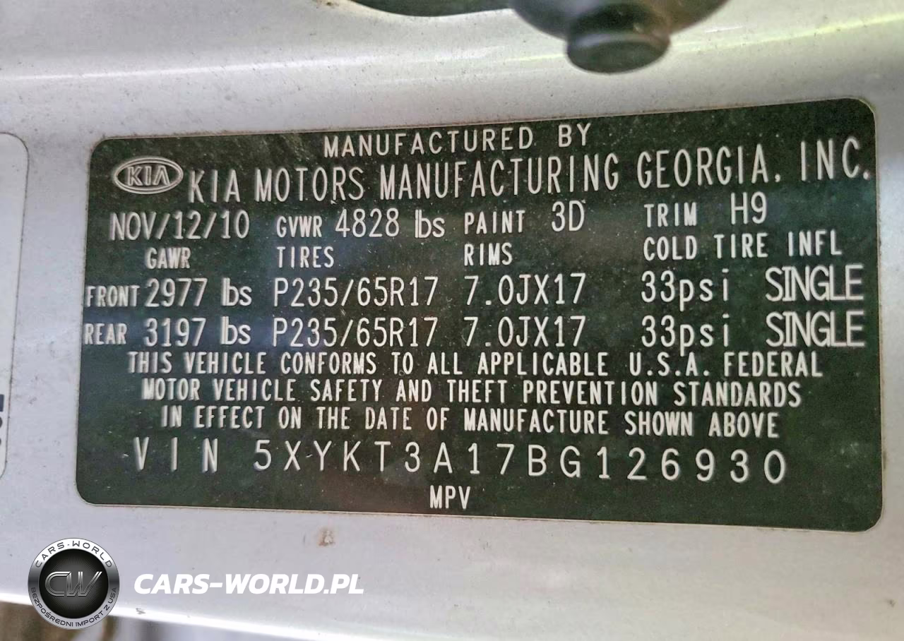 2011 Kia Sorento VIN:5XYKT3A17BG126930 - 12